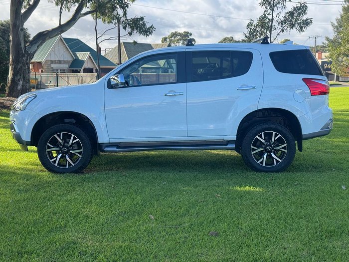 2020 Isuzu MU-X LS-U
