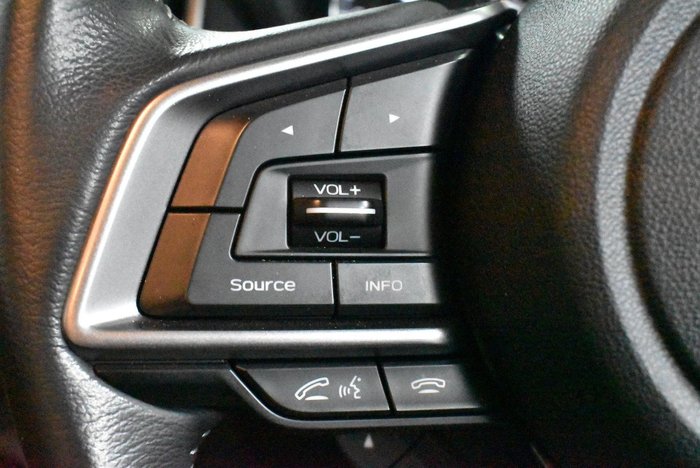 2017 Subaru Impreza 2.0i-L
