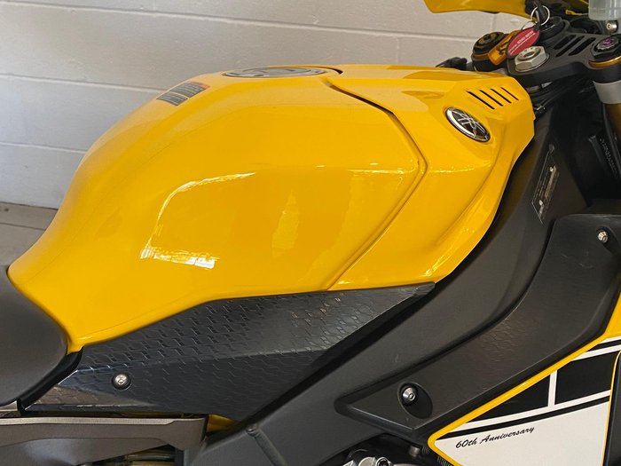 2016 Yamaha YZF-R1SP R1 Yellow
