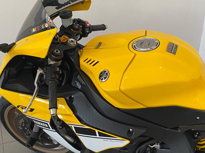 2016 Yamaha YZF-R1SP R1 Yellow