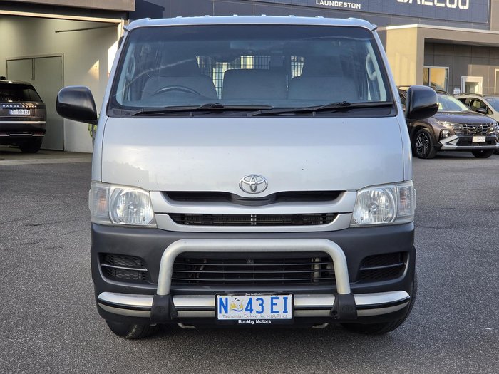 2009 Toyota Hiace