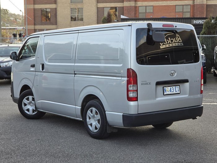 2009 Toyota Hiace