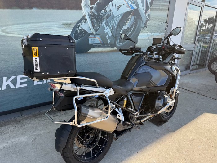 2022 BMW Motorrad R 1250 GS TRIPLE BLACK Black