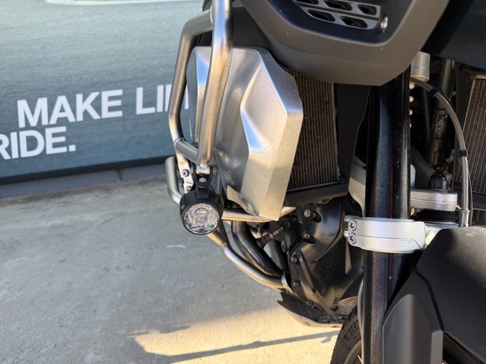 2022 BMW Motorrad R 1250 GS TRIPLE BLACK Black