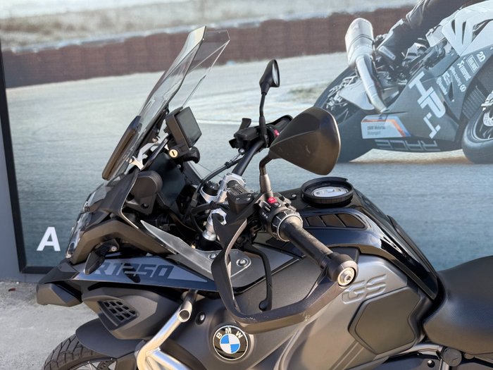 2022 BMW Motorrad R 1250 GS TRIPLE BLACK Black