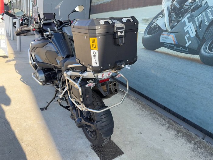 2022 BMW Motorrad R 1250 GS TRIPLE BLACK Black