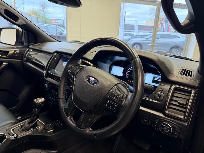 2020 Ford Everest Titanium