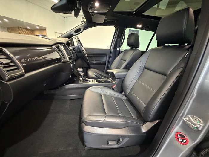 2020 Ford Everest Titanium