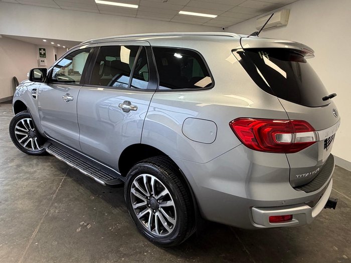 2020 Ford Everest Titanium