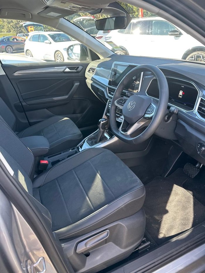 2024 Volkswagen T-Roc 110TSI Style