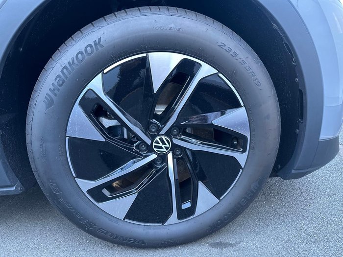 2025 Volkswagen ID.4 Pro