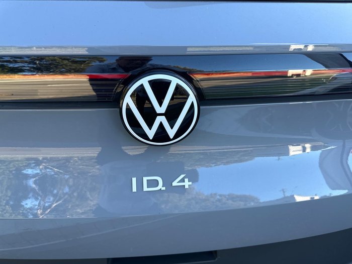 2025 Volkswagen ID.4 Pro