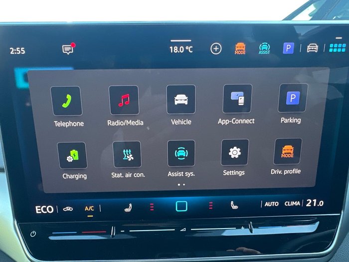 2025 Volkswagen ID.4 Pro