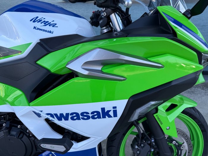 2024 Kawasaki NINJA 500 SE (LAMS) Green