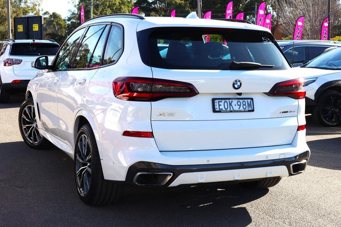 2021 BMW X5 xDrive45e M Sport