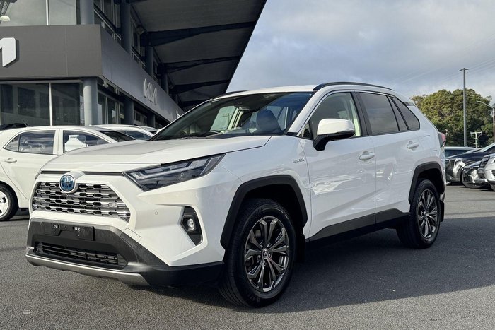 2024 Toyota RAV4 GXL