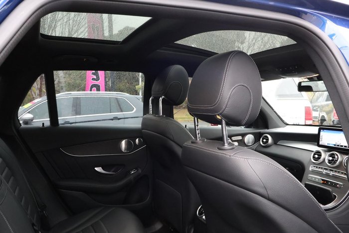 2019 Mercedes-Benz GLC-Class GLC300