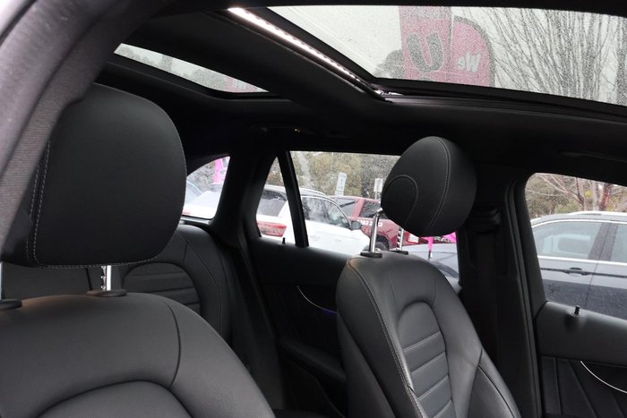 2019 Mercedes-Benz GLC-Class GLC300