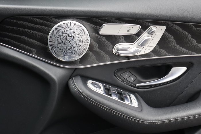 2019 Mercedes-Benz GLC-Class GLC300
