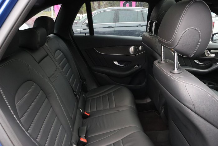 2019 Mercedes-Benz GLC-Class GLC300