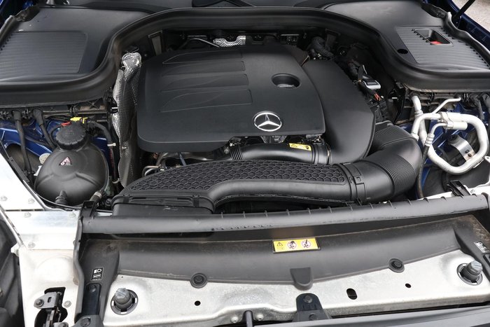 2019 Mercedes-Benz GLC-Class GLC300