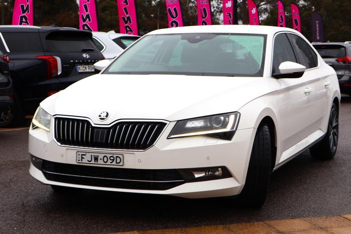 2018 SKODA Superb