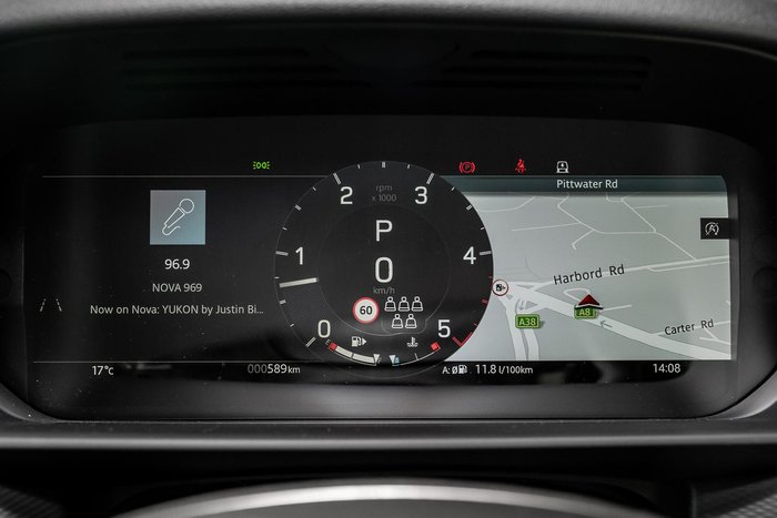 2026 Land Rover Discovery D350 Dynamic SE