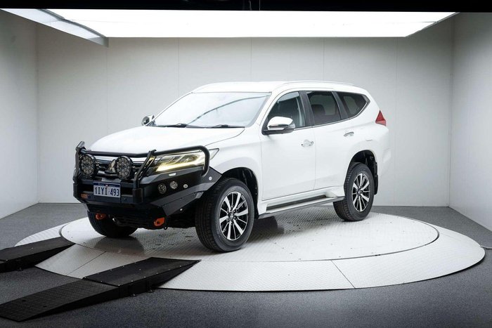 2017 Mitsubishi Pajero Sport