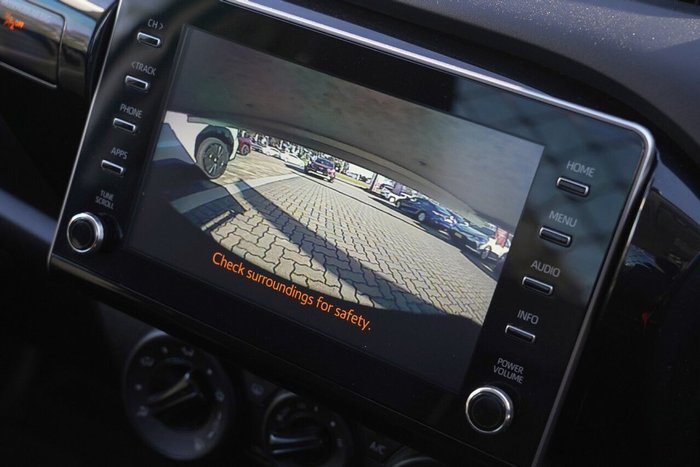 2023 Toyota Hilux SR