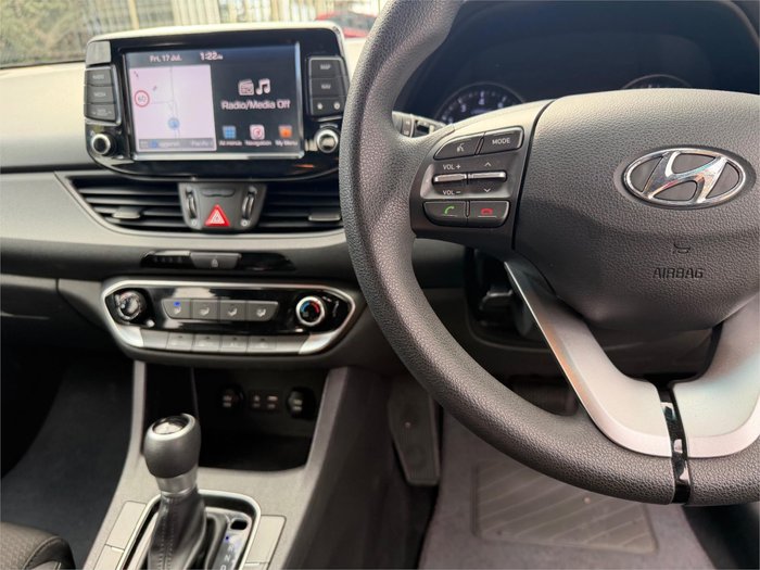 2017 HYUNDAI i30 ACTIVE