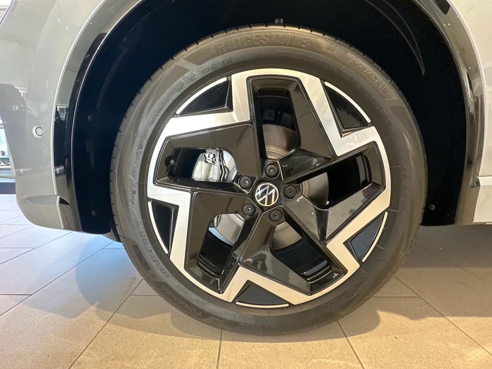 2025 Volkswagen Tiguan 150TSI R-Line