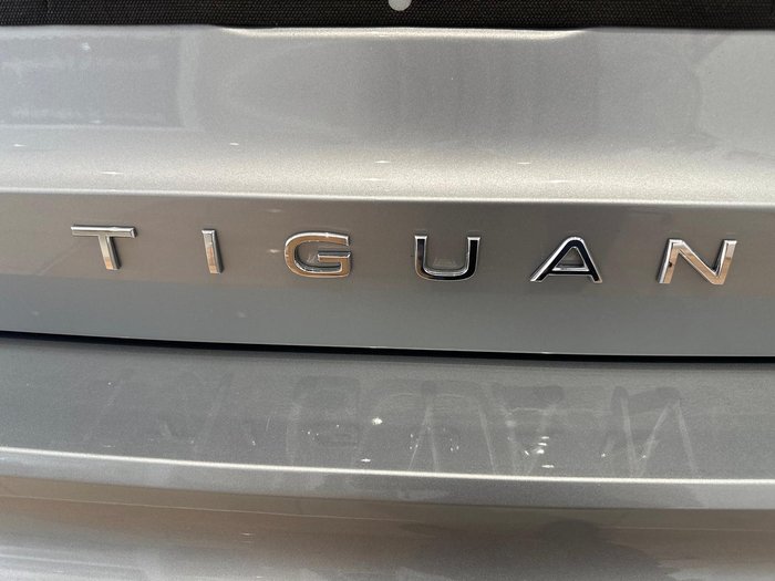 2025 Volkswagen Tiguan 150TSI R-Line