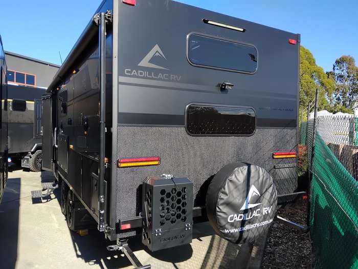 2026 Cadillac RV Ourea Royal Plus King Bed Double Bunk Victron Package
