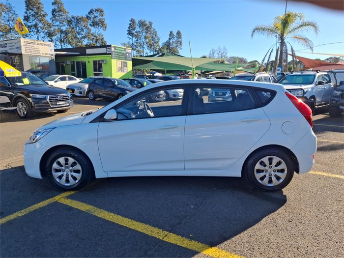 2016 Hyundai Accent Active