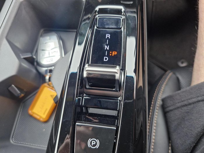 2026 KGM Musso EV AWD