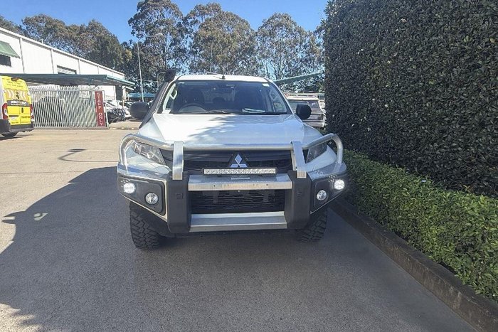2022 Mitsubishi Triton