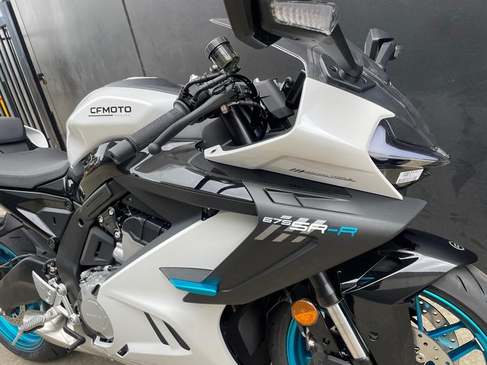 2026 CFMOTO 675SR-R SR White