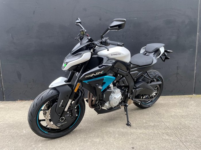 2026 CFMOTO 675NK NK White