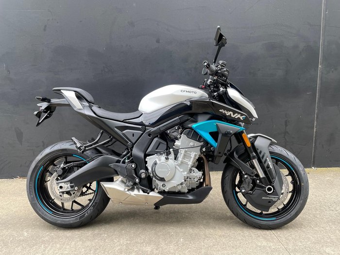 2026 CFMOTO 675NK NK White
