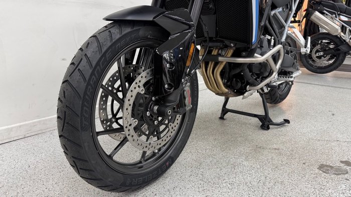 2026 Triumph TIGER 900 GT PRO ALPINE