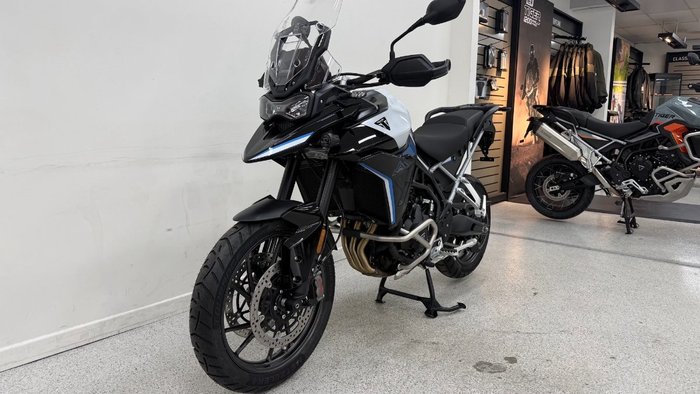 2026 Triumph TIGER 900 GT PRO ALPINE