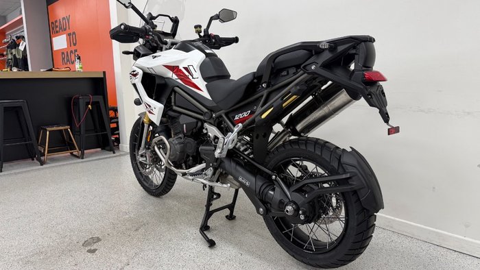 2026 Triumph TIGER 1200 RALLY PRO DESERT
