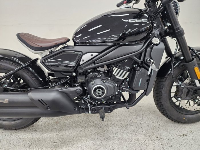 2025 CFMOTO 450 CL-C BOBBER Black