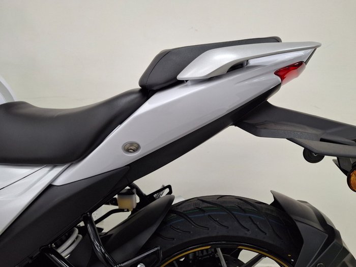 2026 Suzuki 2026 Suzuki 250CC GSX250 Road White