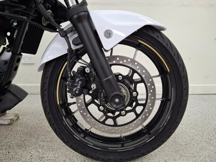 2026 Suzuki 2026 Suzuki 250CC GSX250 Road White