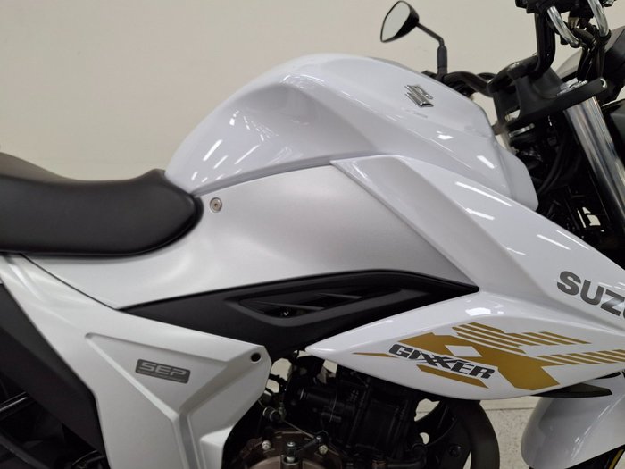 2026 Suzuki 2026 Suzuki 250CC GSX250 Road White