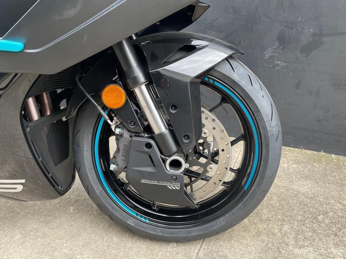 2026 CFMOTO 675SR-R SR Black