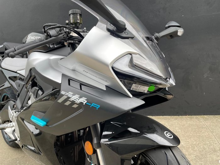 2026 CFMOTO 675SR-R SR Black