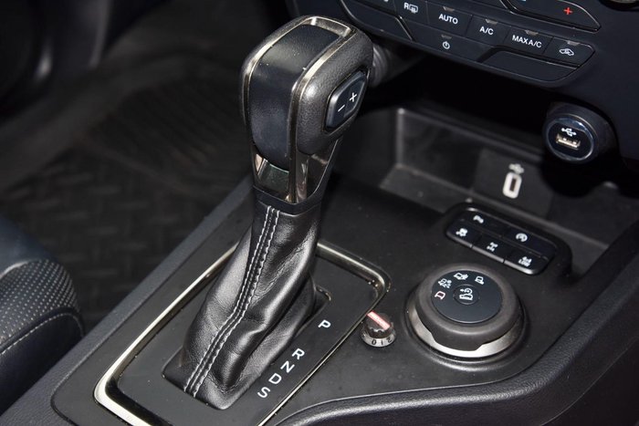 2019 Ford Everest Trend