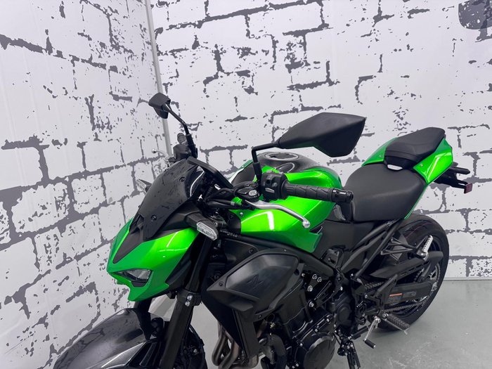 2026 Kawasaki Z900 (ZR900S) Z Green
